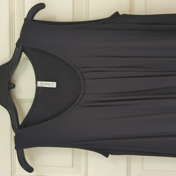 Magic Fit Tank Top - Medium - Picture 3 of 5